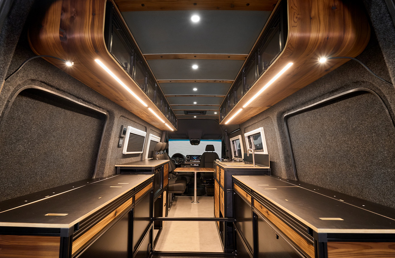 VanMe Mercedes-Benz Individual camper conversion Black Gorilla