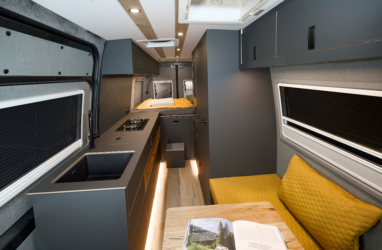 VanMe Mercedes-Benz Individual camper conversion Straight Edge